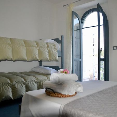 Sperlonga Paradise Suites 500M Dal Mare In Estate Servizio Navetta Per Sperlonga Centro 外观 照片
